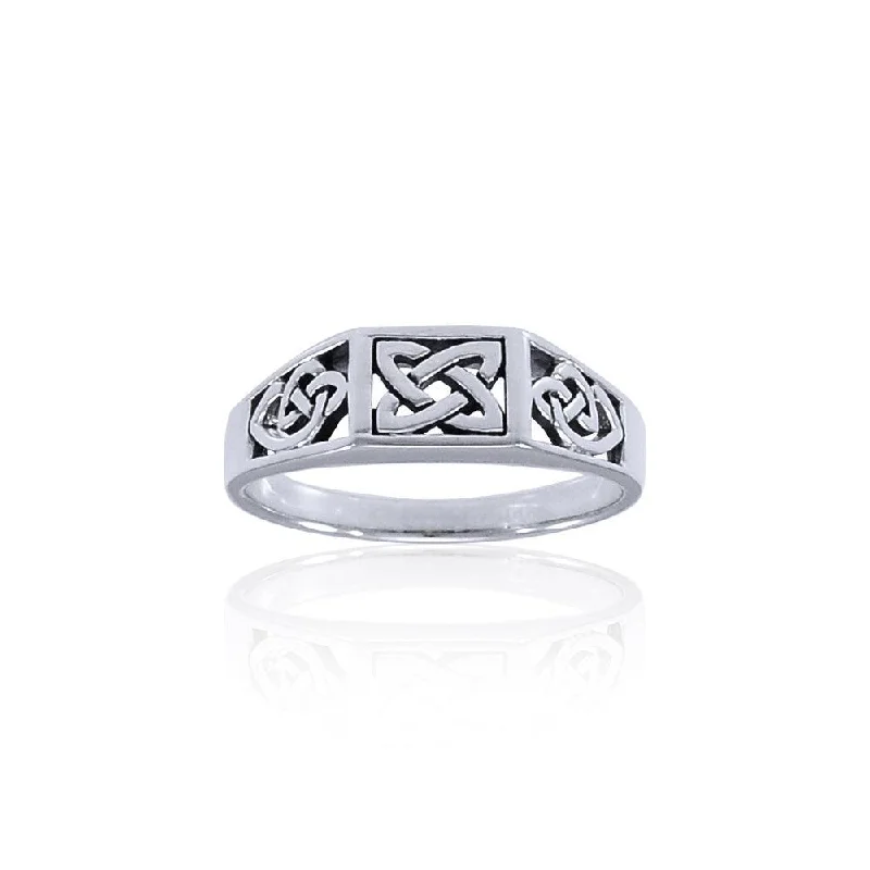 Celtic Knotwork Sterling Silver Ring TRI1315