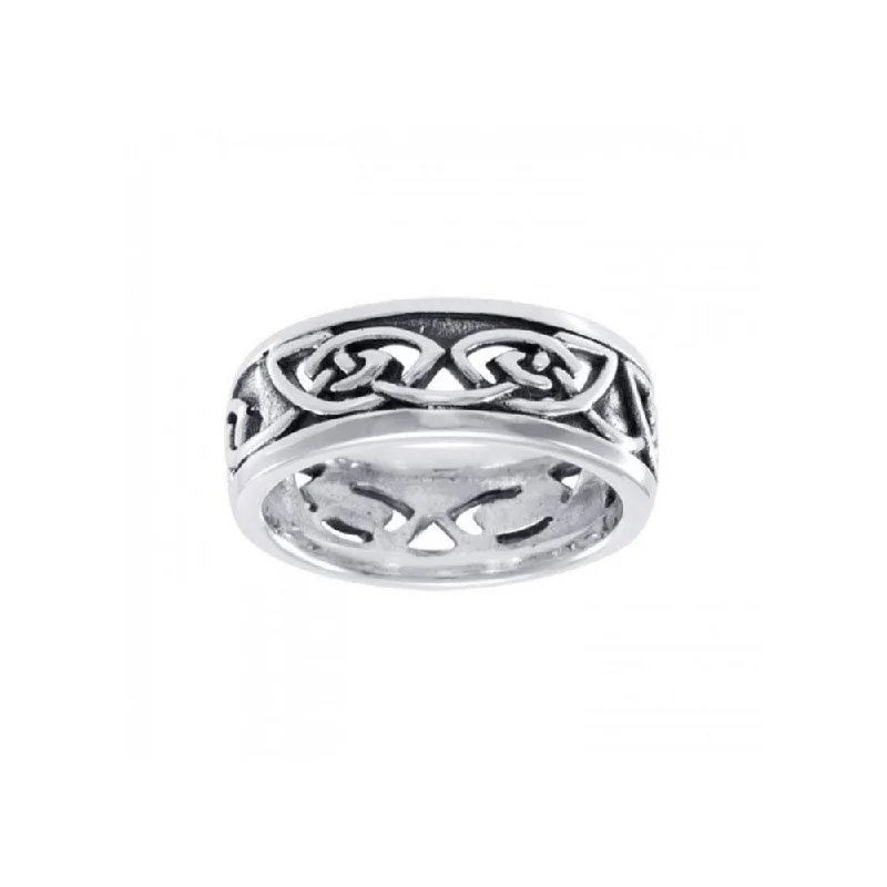 Live in the narrow years of tradition ~ Celtic Knotwork Sterling Silver Ring TR3411