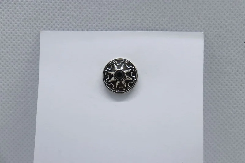 Silver Star With Black Centre Imitation Jewellery Lapel Pin