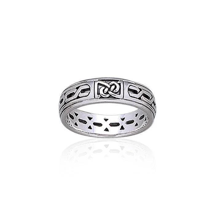 Celtic Knotwork Sterling Silver Band TR1902