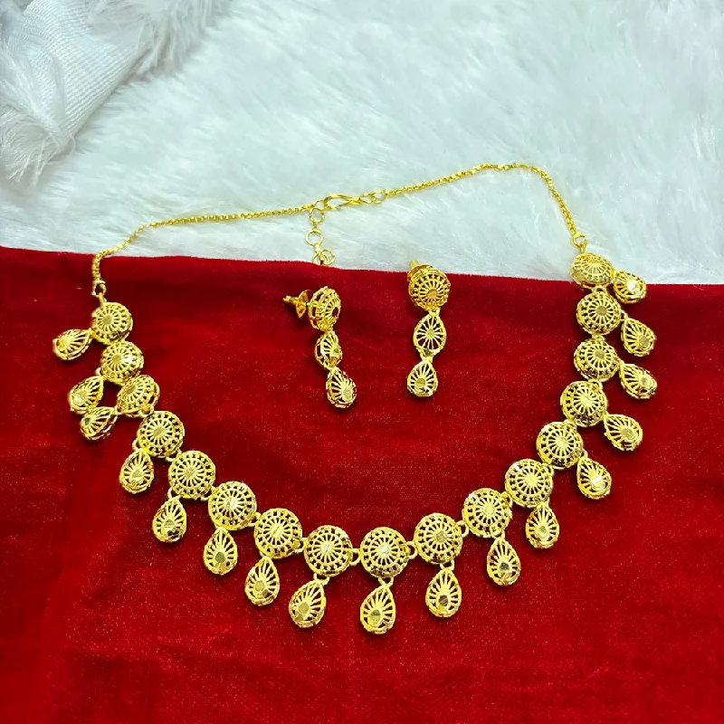 Pari Art Jewellery Forming Necklace Set