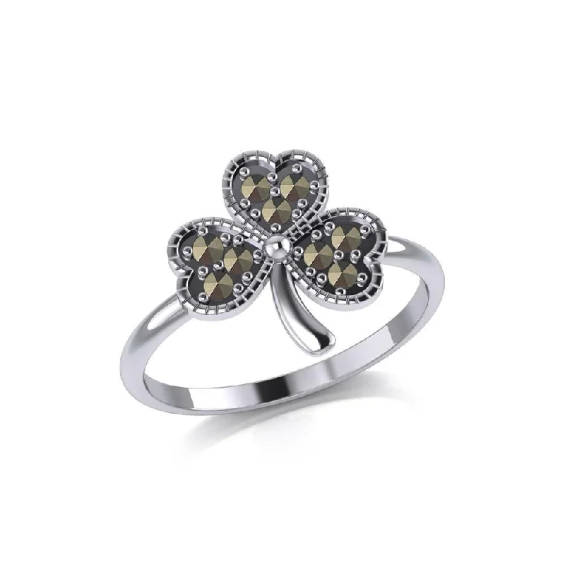 A young spring of luck and happiness - Shamrock Sterling Silver Ring with Marcasite TRI2029