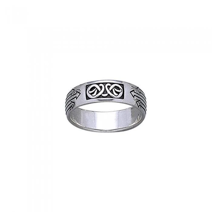 We live in a continuous journey of life ~ Celtic Knotwork Sterling Silver Ring TR1896