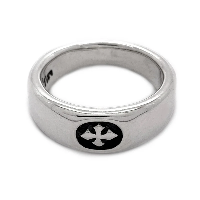 Smooth "C" Cross Ring