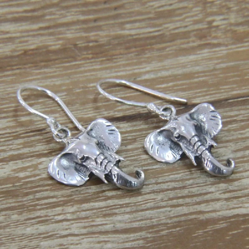 NOVICA Handmade Sterling Silver 'Balinese Elephants' Earrings (Indonesia) - 1.3*0.6