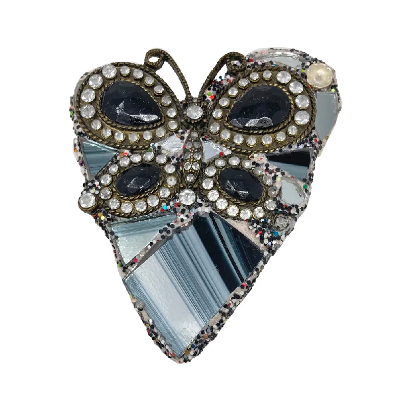 BUTTERFLY HEART BROOCH - BLACK TO WHITE