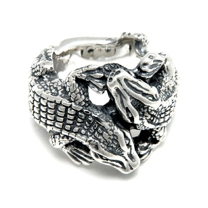 Kissing Alligator Ring