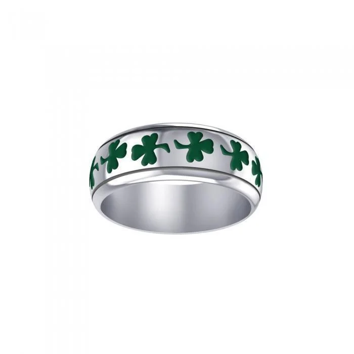 Life’s a fortune and luck ~ Celtic Shamrock Sterling Silver Ring in Green Enamel TR3710