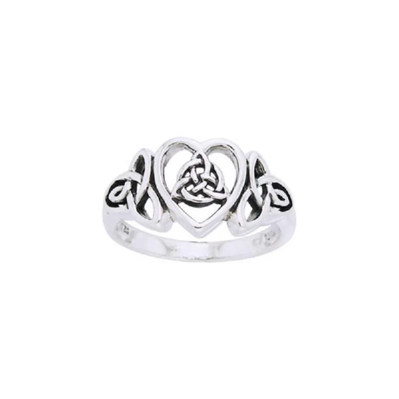 The purity of an endless heart ~ Celtic Knotwork Trinity Heart Sterling Silver Ring TRI873