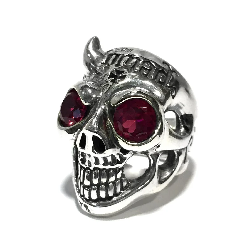 50/50 Master Skull Ring with Left Horn with Stones